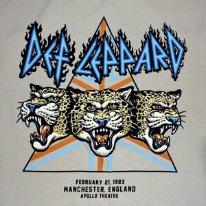 Def‎ Leopard Unisex Three Leopard Tan T-Shirt Size M 100% Cotton